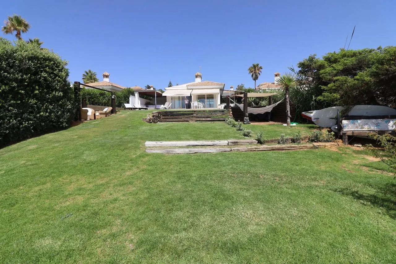 Vivir En La Playa Villa Roche Spain