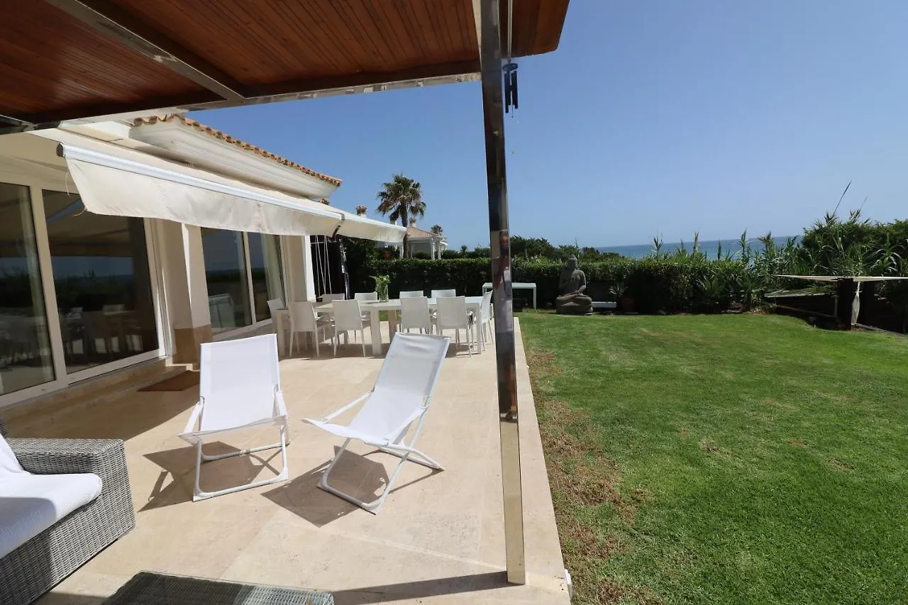 Vivir En La Playa Villa Roche